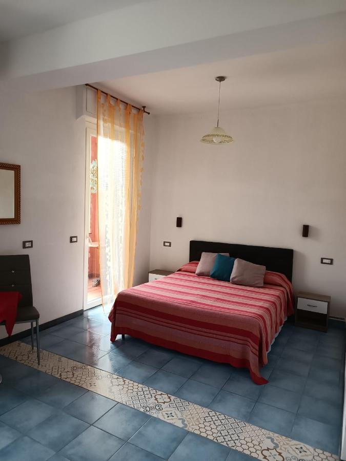 Villa Caribe Affittacamere Monterosso al Mare Exterior foto